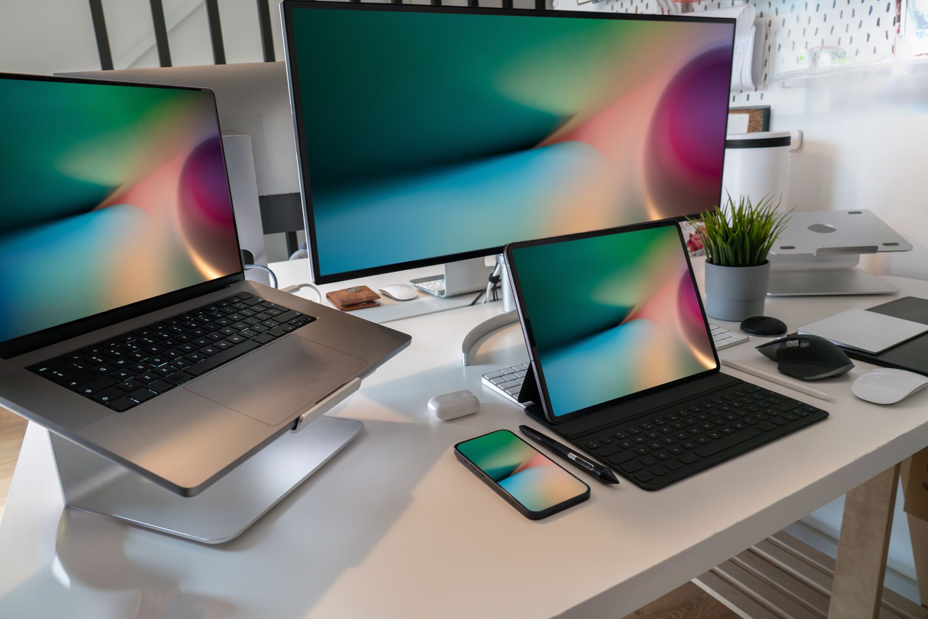 Daily Prompt Pack: Founder Productivity — Reclaim Your Hours: Calendar triage